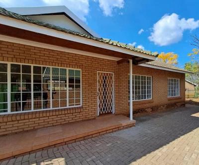 Complex For Sale in Thabazimbi, Thabazimbi