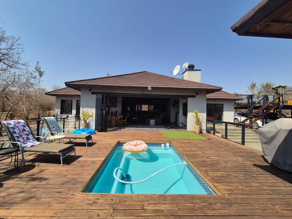 Smallholding  For Sale in Koedoeskop, Thabazimbi